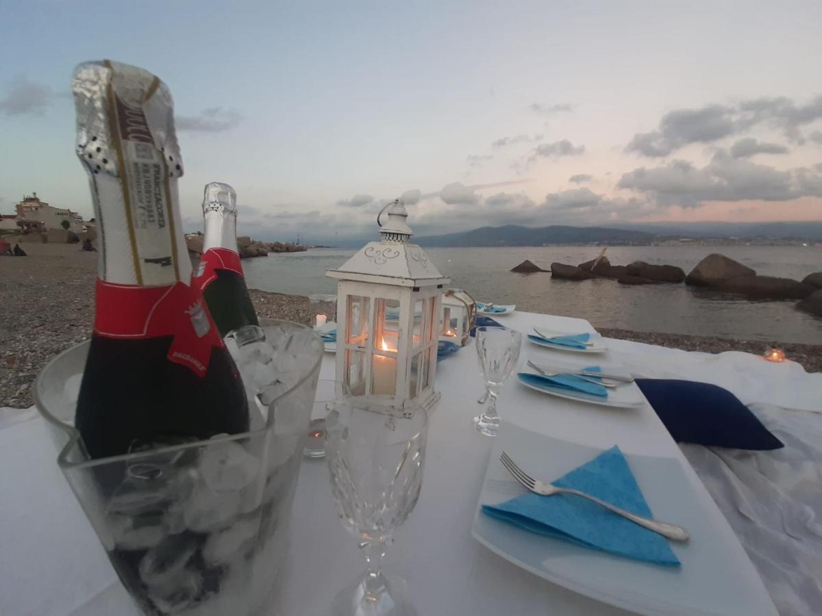 Villa Sullo Stretto Sant'Agata  Εξωτερικό φωτογραφία