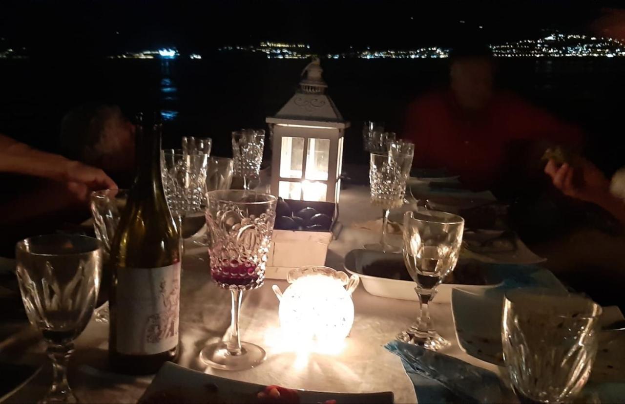 Villa Sullo Stretto Sant'Agata  Εξωτερικό φωτογραφία