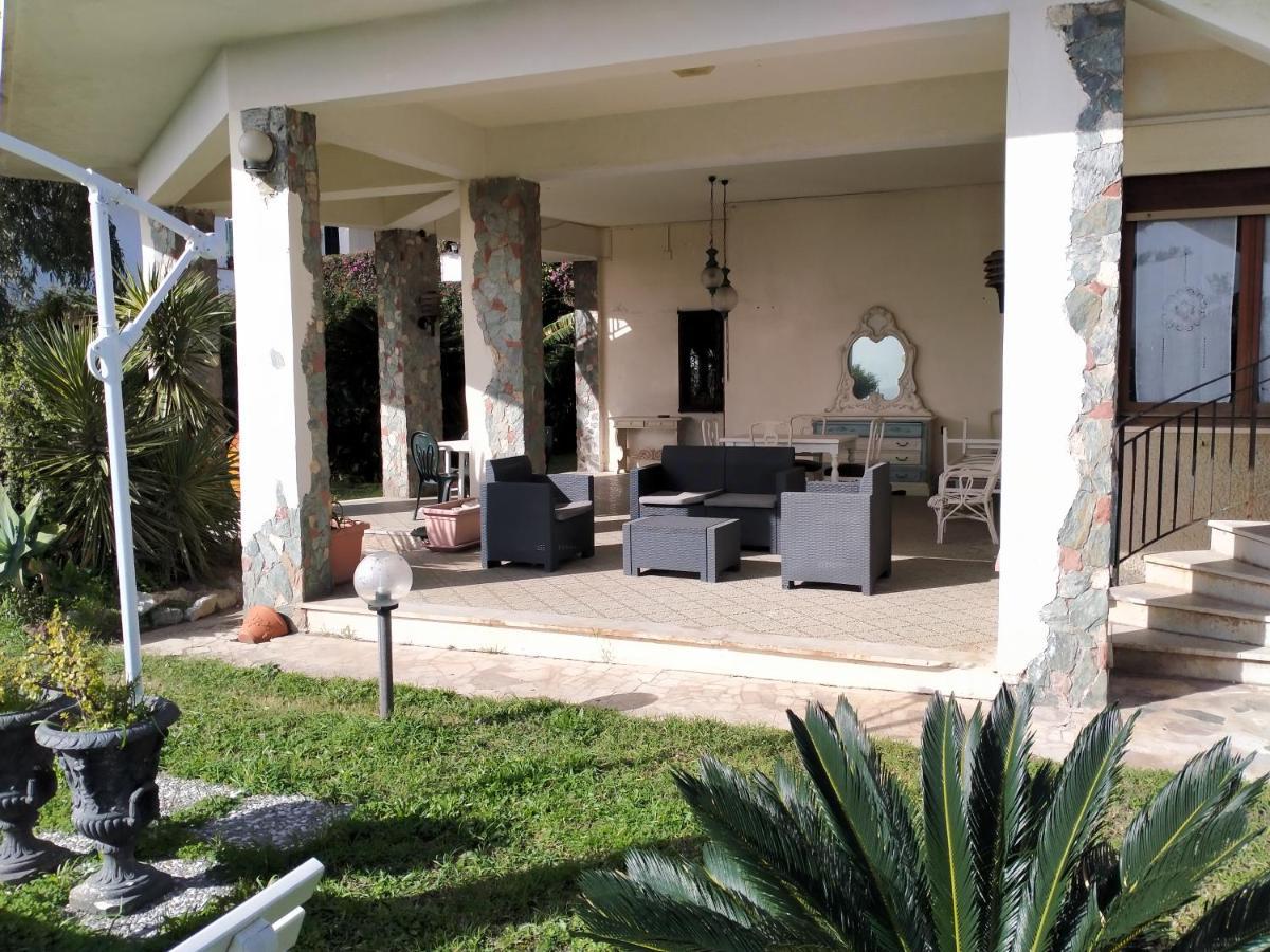 Villa Sullo Stretto Sant'Agata  Εξωτερικό φωτογραφία