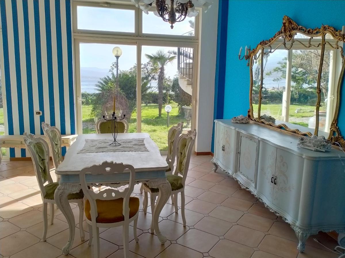 Villa Sullo Stretto Sant'Agata  Εξωτερικό φωτογραφία