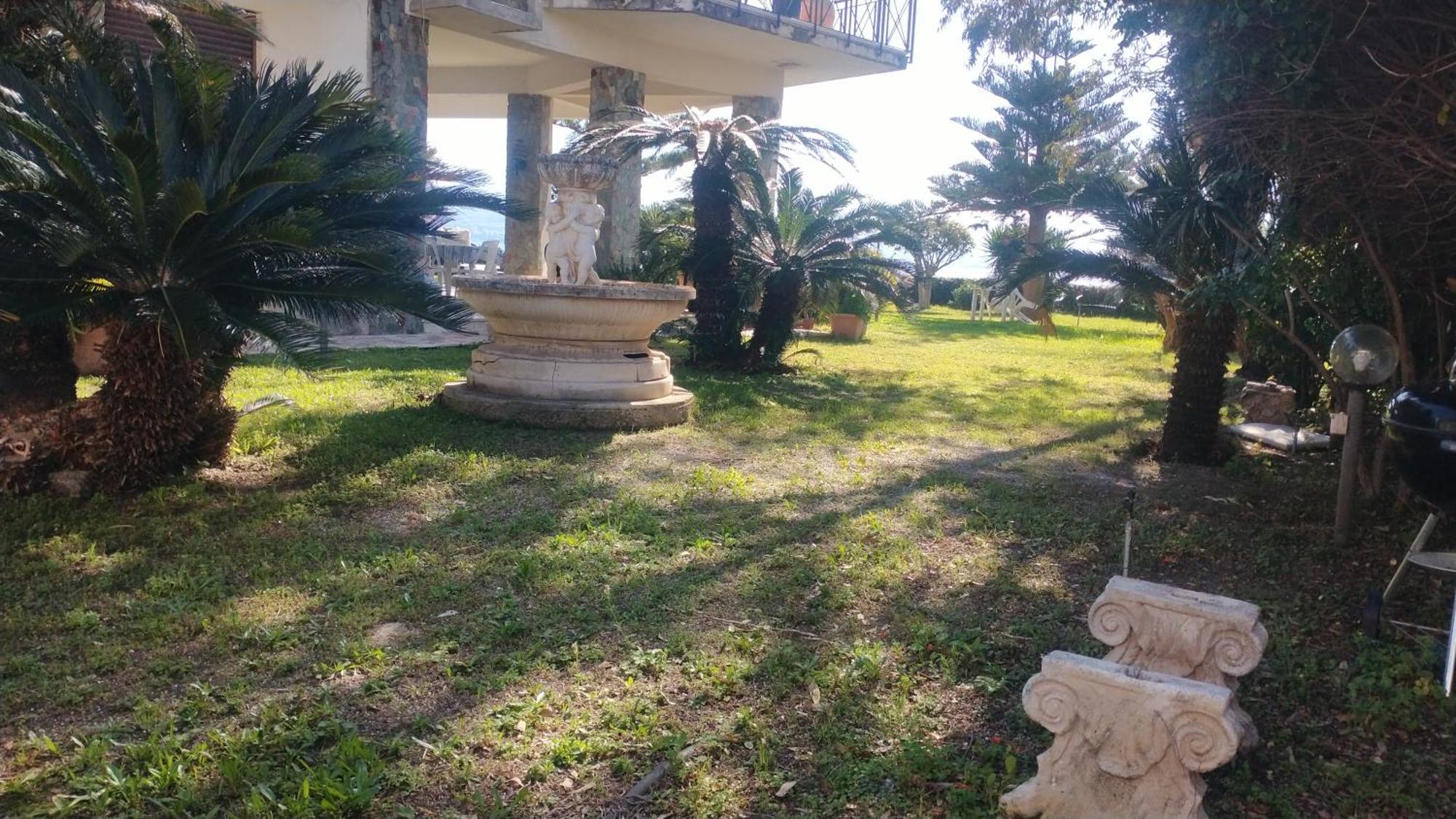 Villa Sullo Stretto Sant'Agata  Εξωτερικό φωτογραφία