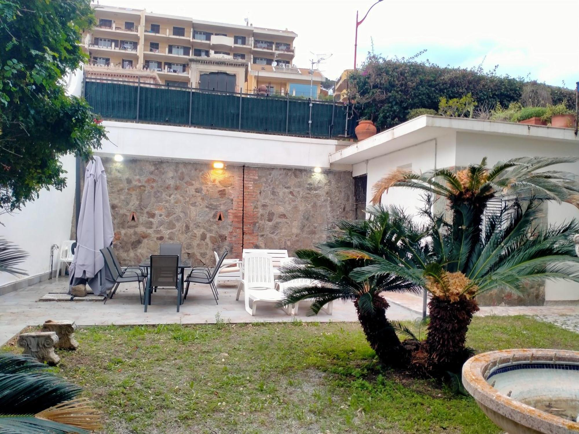 Villa Sullo Stretto Sant'Agata  Εξωτερικό φωτογραφία