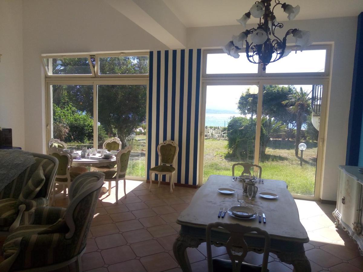 Villa Sullo Stretto Sant'Agata  Εξωτερικό φωτογραφία